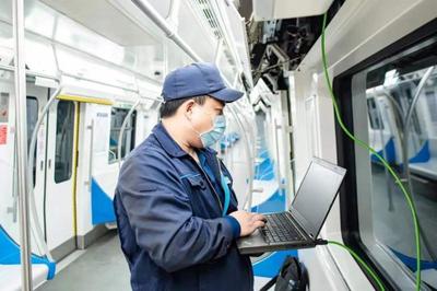 無人駕駛時(shí)代來臨 北京地鐵燕房線全面取消駕駛室，展示中國(guó)技術(shù)新高度